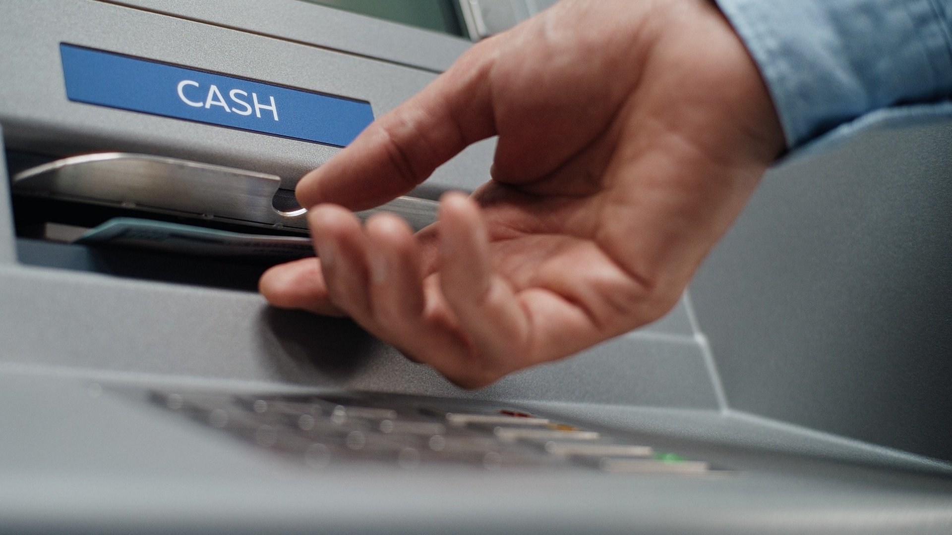 How psychology might affect your view of cash and safety